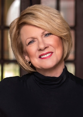Angela Mozena