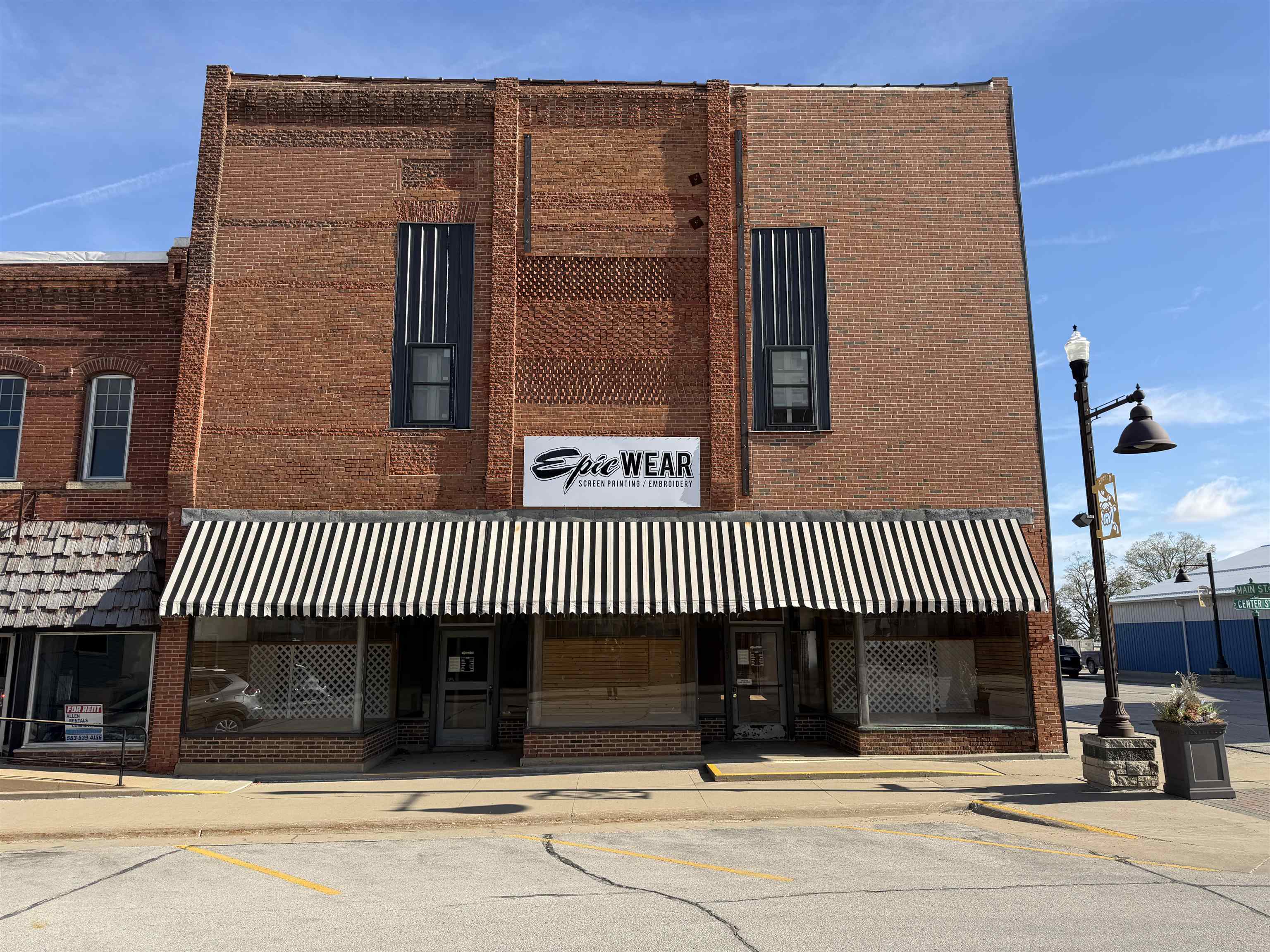 100 W Center Street