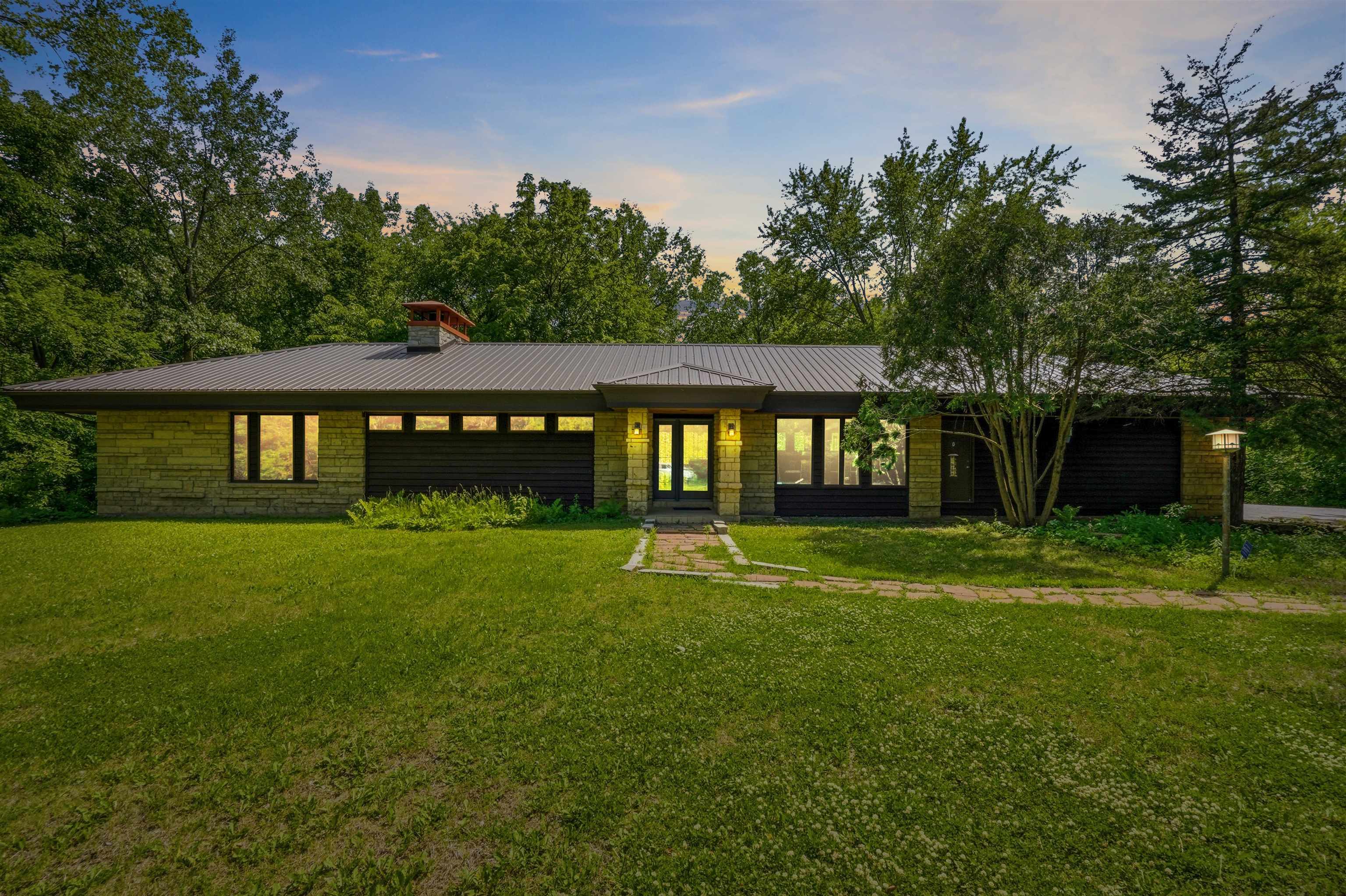 16 Truman Drive