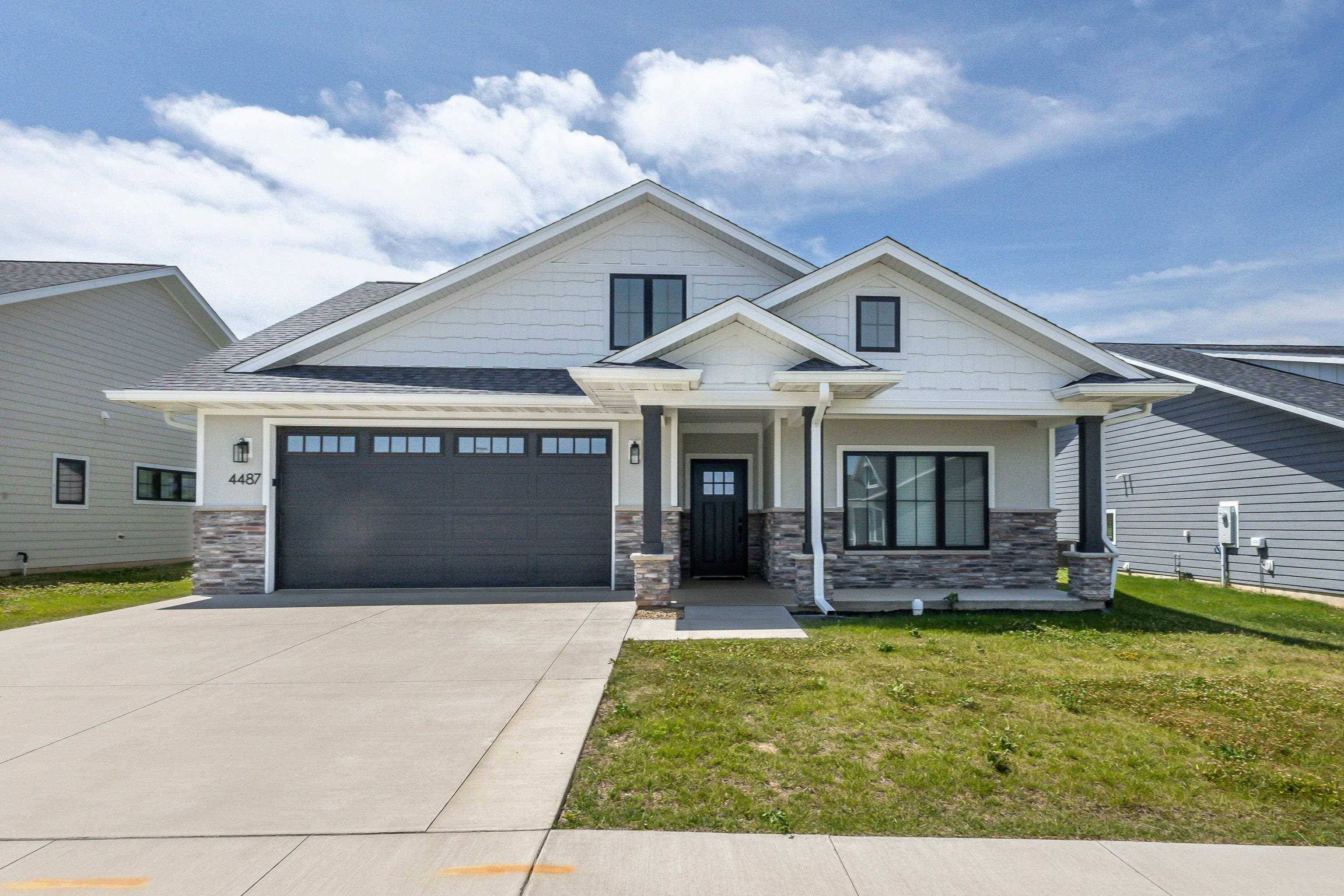 4487 Ewing Drive