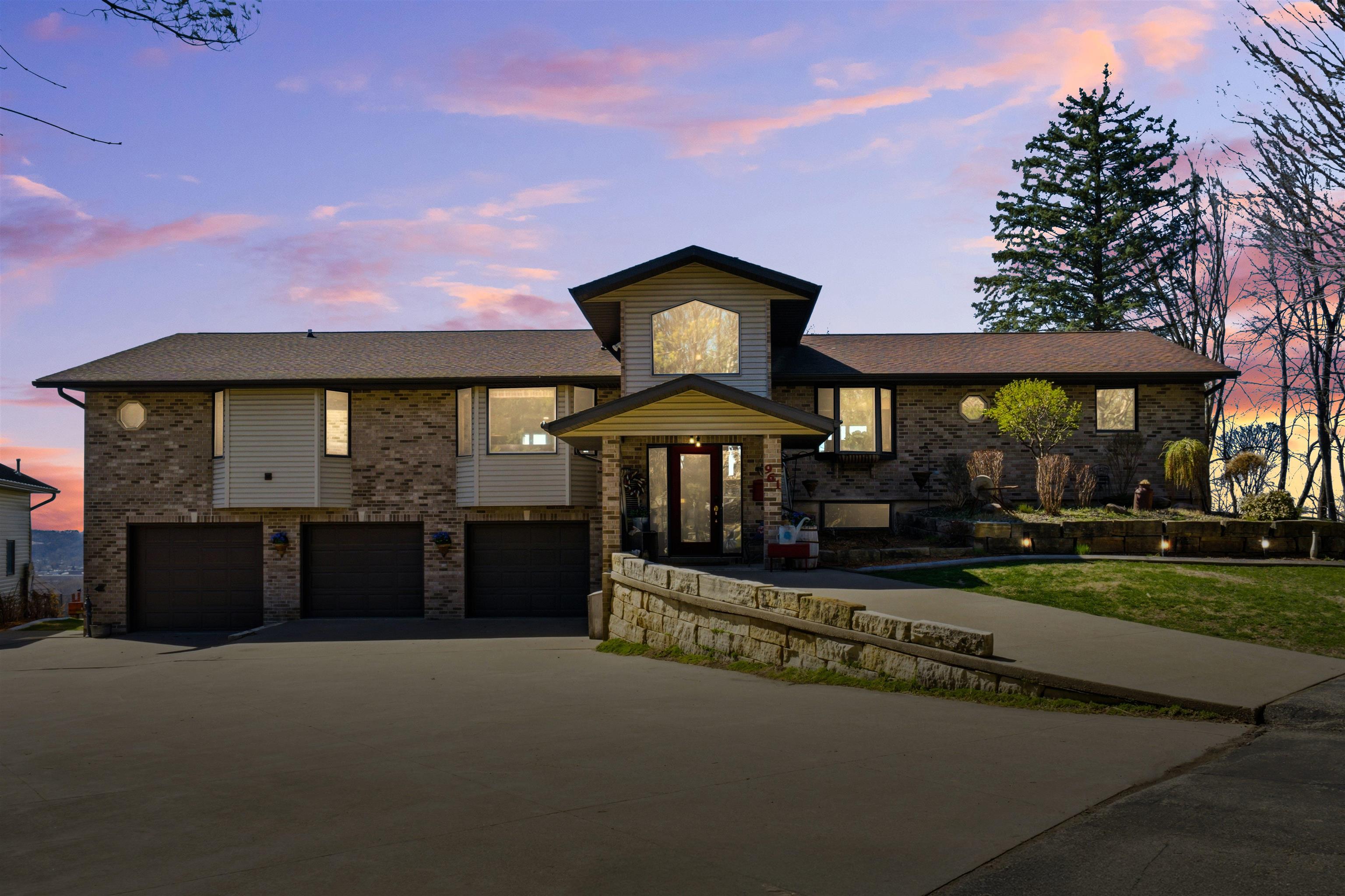 961 Whispering Lane