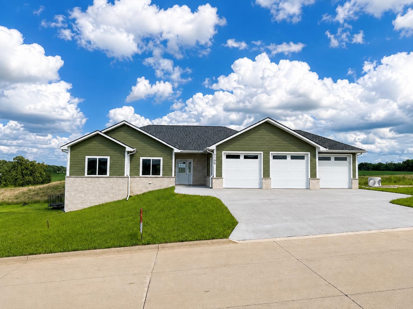 1106 Ione Drive