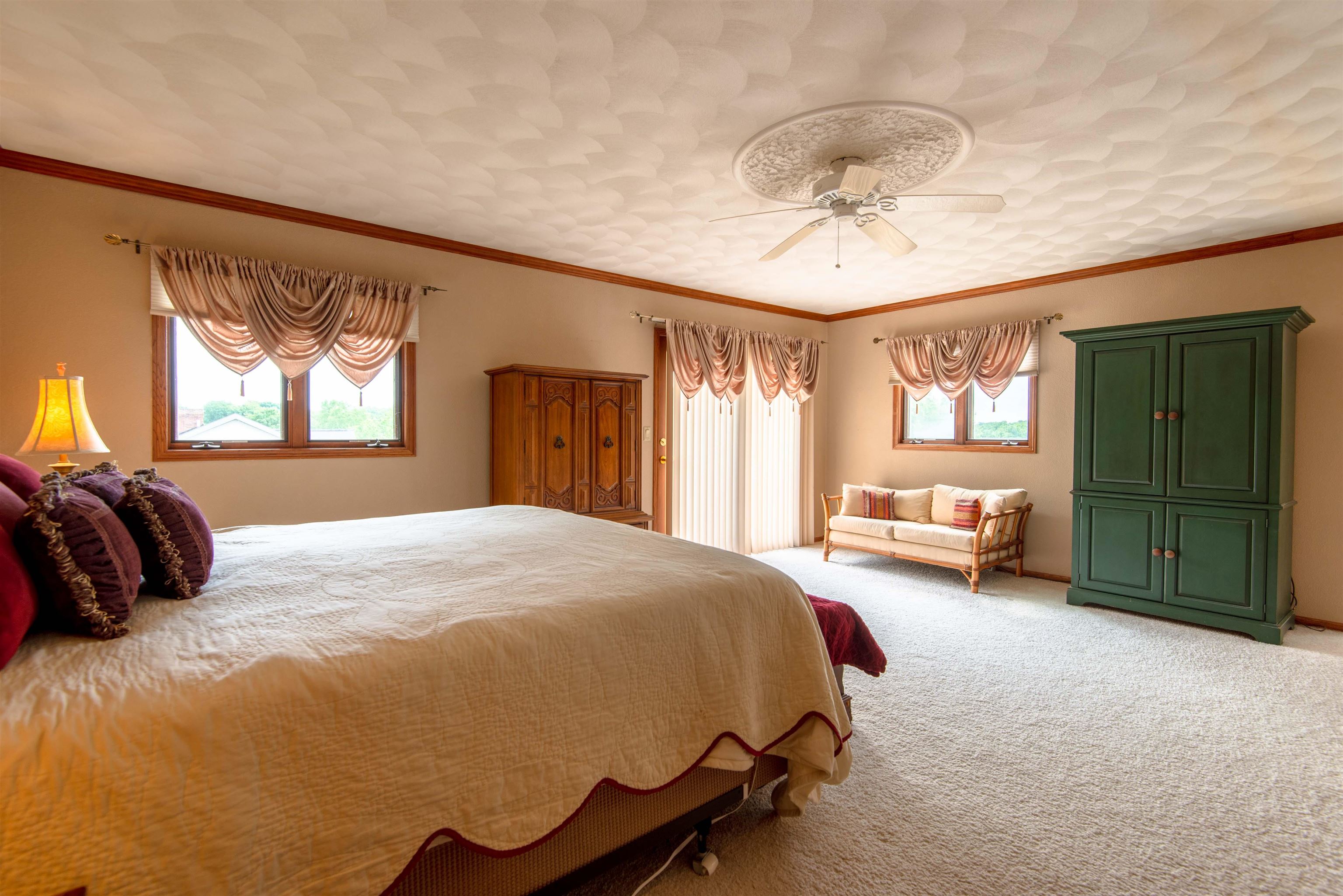 Property Image 37